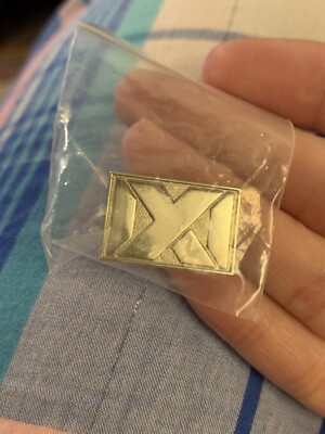 Vintage I Don t Know What It Is Silver Tone Enamel Lapel Pin (GW6)
