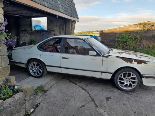 classic cars - Picture 1 of 10