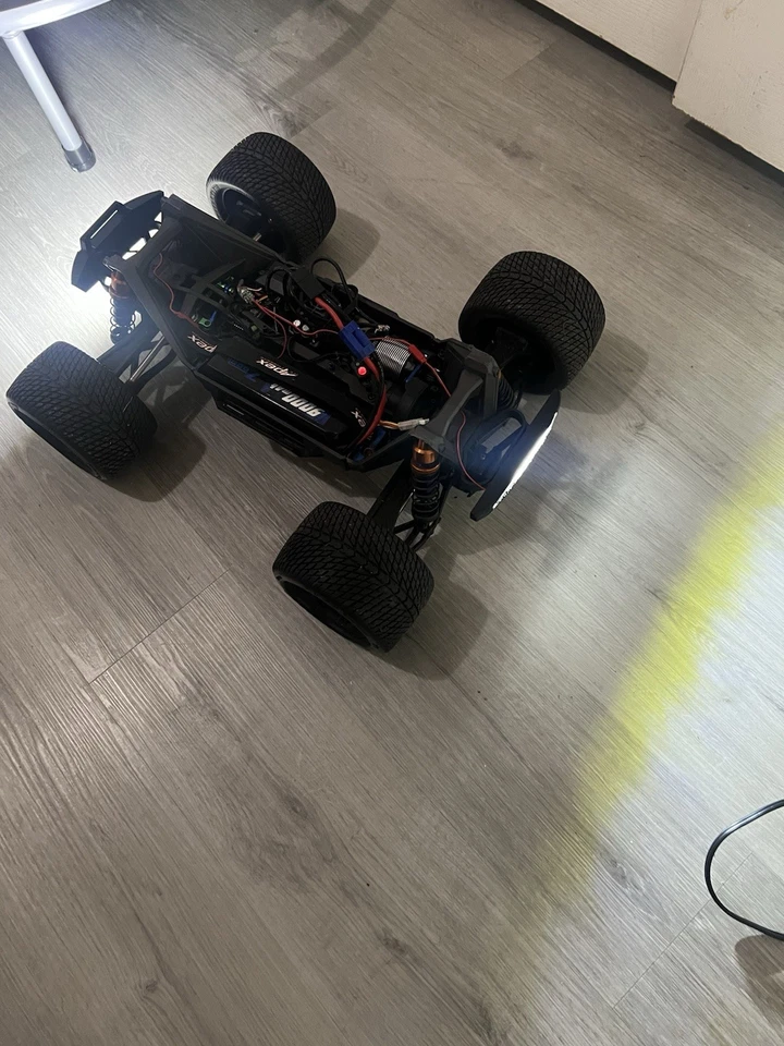 Traxxas Maxx WideMaxx 1/10 Brushless RTR 4WD Monster Truck Orange Flare - Image 2 of 2