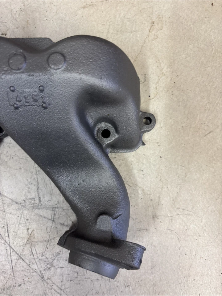 MOPAR Barracuda 318 340 COLECTOR DE ESCAPE Par de plumeros de dardos 360 Dodge Plymouth A Foto 3 de 4