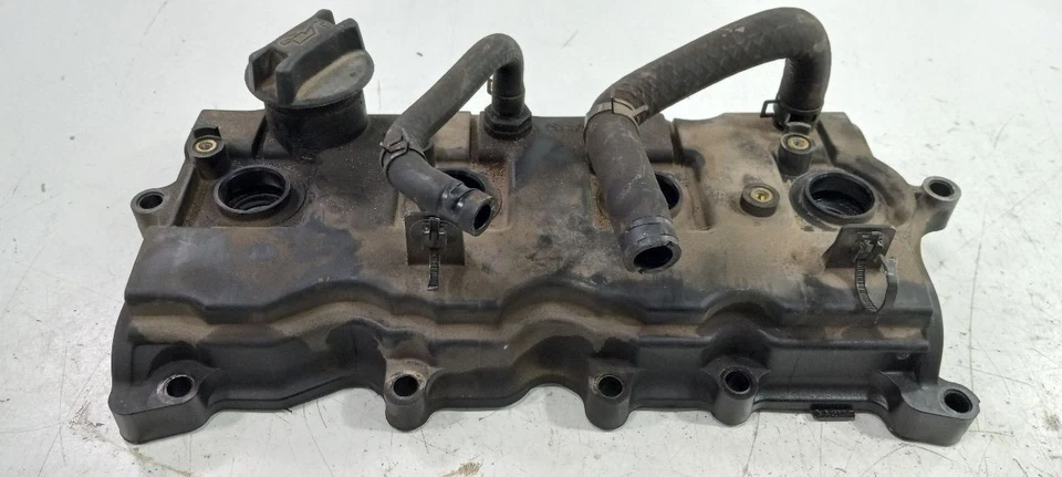 Nissan Altima Engine Cylinder Head Valve Cover 2010 2009 2008 2007 - Image 3 of 4
