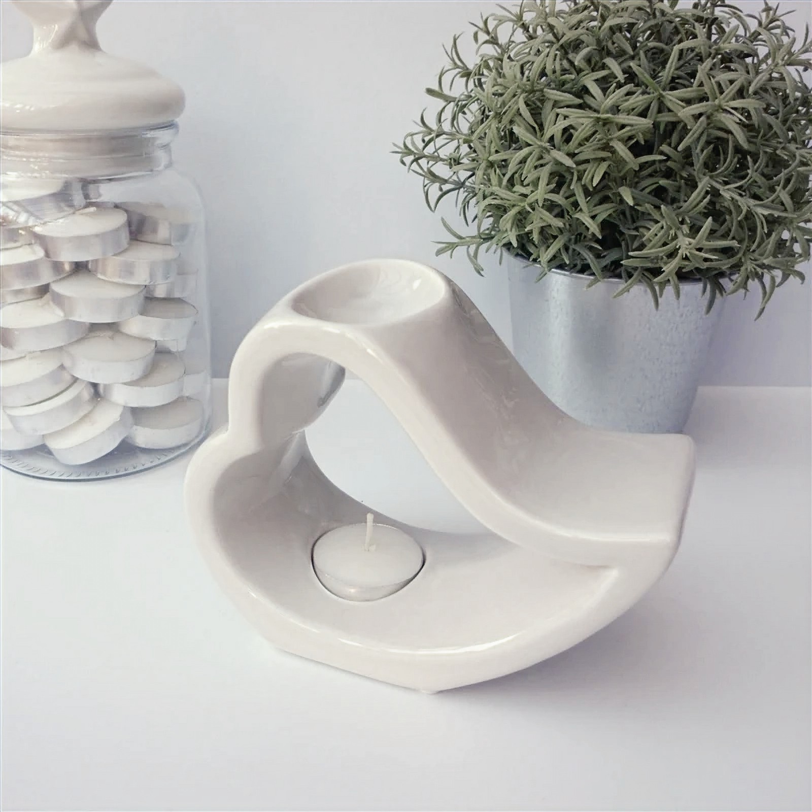 Heart Ceramic Grey Wax Melter Oil Burner Ornament, Home Fragrance New House Gift