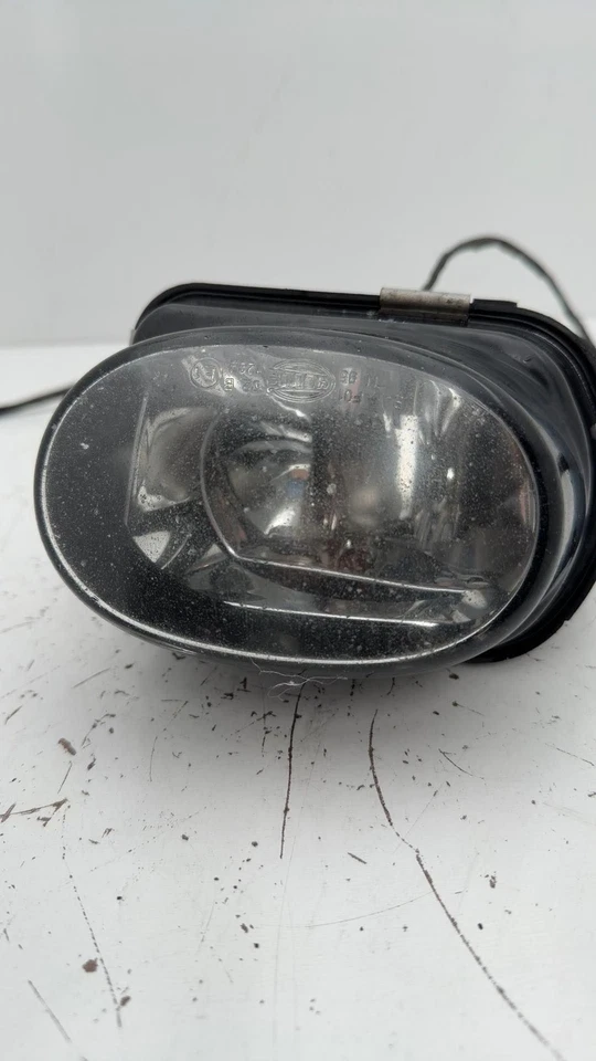 05 06 07 MERCEDES C-CLASS Fog/mark/park/turn Light/lamp Mercedes-Benz Right - Image 2 of 4