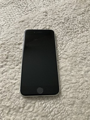 Apple iPhone SE 2. Generation 2020 64GB Weiß-Silber ohne Simlock