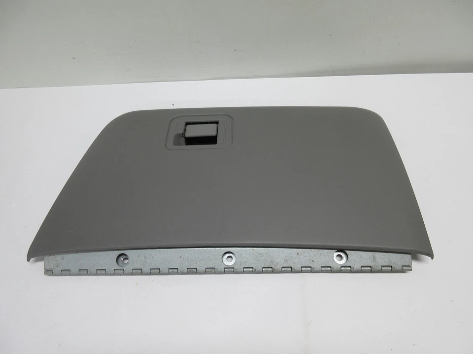 DOOR ONLY GRAY OEM 1999-2004 F250 F350 Super Duty Glove Box Glovebox Compartment - Image 2 of 4
