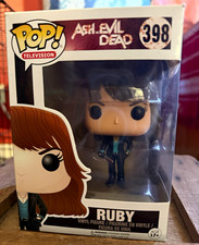 Ultimate Funko Pop Evil Dead Figures Gallery and Checklist 16