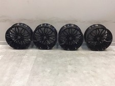 Lamborghini Urus SE 23” Gloss Black Alloy Wheels - latest 2025 Model