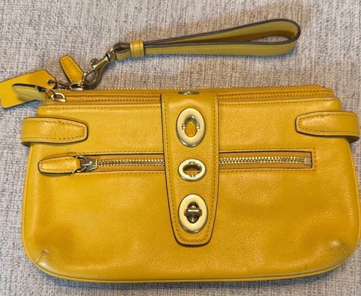 Coach Legacy Archive XL Clutch, Sunflower Yellow, Kisslock, Brass