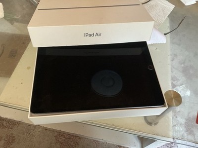 Apple iPad Air 3 Generation 10,5 Zoll Mod A2152 Wi Fi Tablet 64 GB Grau iPadOS