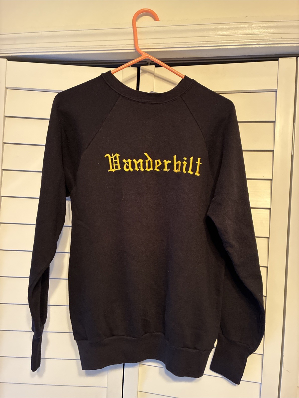 Vintage Embroidered Vanderbilt Logo7 Sweater Size… - image 1