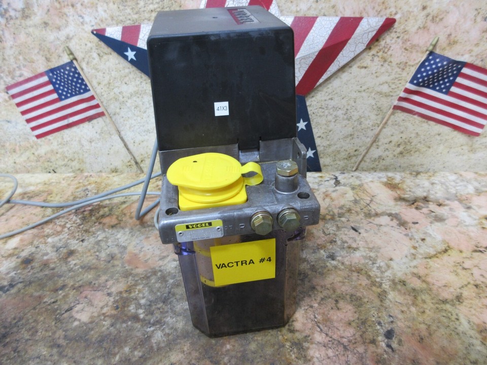 VOGEL LUBE TANK MKU2KW310014 LUBRICATOR LUBRICATION TANK PUMP SYSTEM