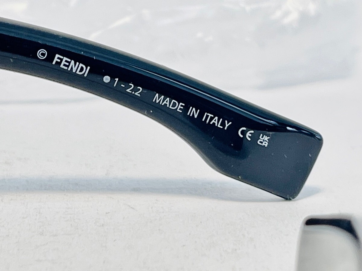 FENDI SPORT Baguette 40088 Black Silver Wrap Lanyard Mask FENDI SPORT Baguette 40088 Black Silver Wrap Lanyard Mask