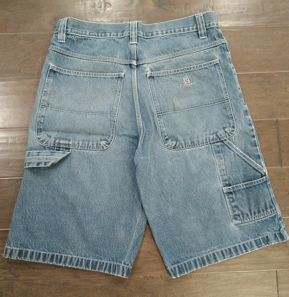 Vintage History Iceberg Disney Daffy Duck Shorts - Image 2 of 4