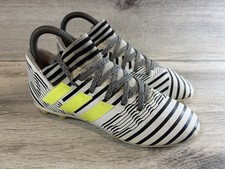 Adidas Nemeziz 17.3 FG J Black White Kids Soccer Cleats S82426 Size 4 Athletic
