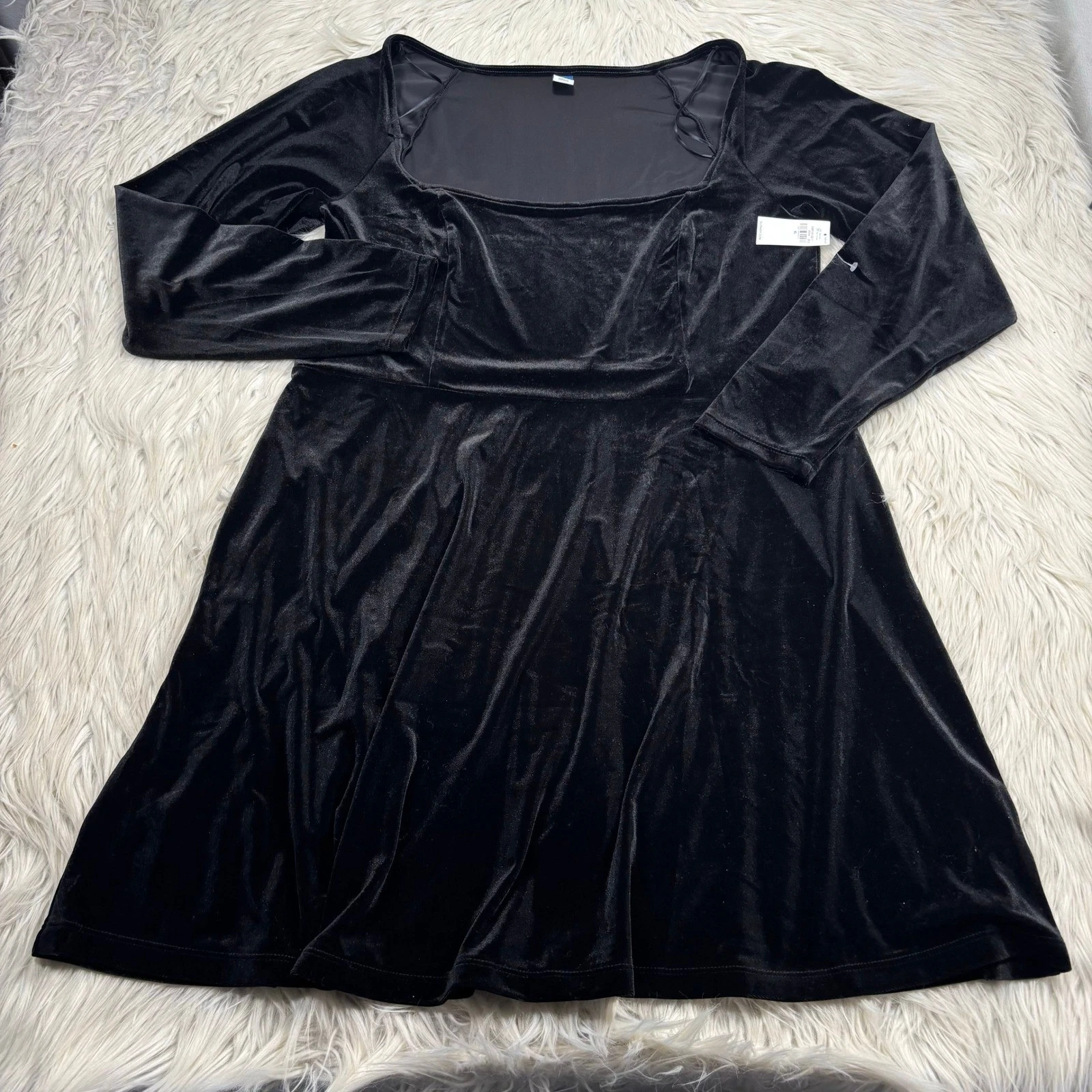 NWT Old Navy Women's XL Black Velvet Fit & Flare Velvet Mini Dress Whimsigoth