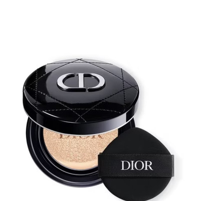 Dior Forever Cushion Foundation Skin Glow 13g mit Etui