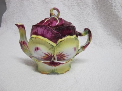 Royal Bayreuth? Molded Yellow Pansy Dark Purple Teapot Figural  7x6