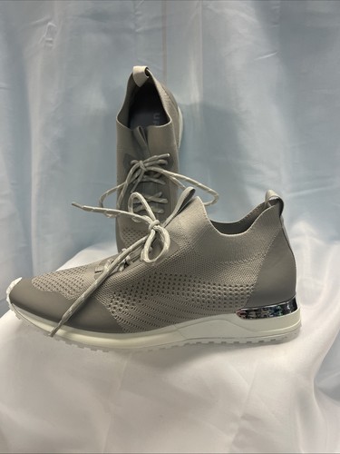 Urban Sport by J Slides Woman's Gray Pull-On Sneakers/Tennis Shoes Size 9 NWOB