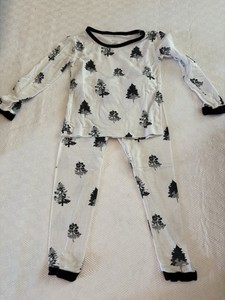 Kyte Baby 18-24 Mos. White With Black Trees Bamboo Pajama Set Long Sleeve  Pant