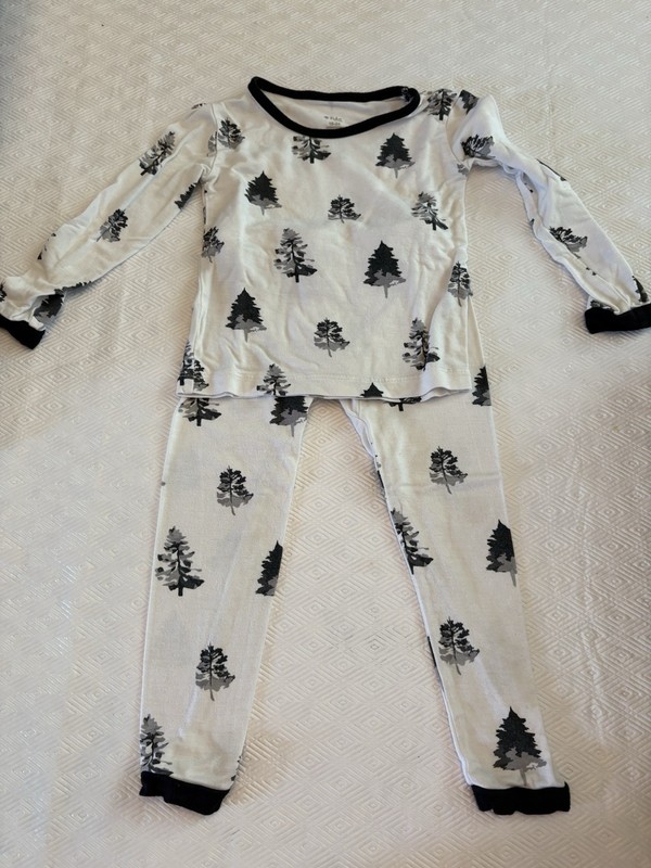 Kyte Baby 18-24 Mos. White With Black Trees Bamboo Pajama Set Long Sleeve  Pant