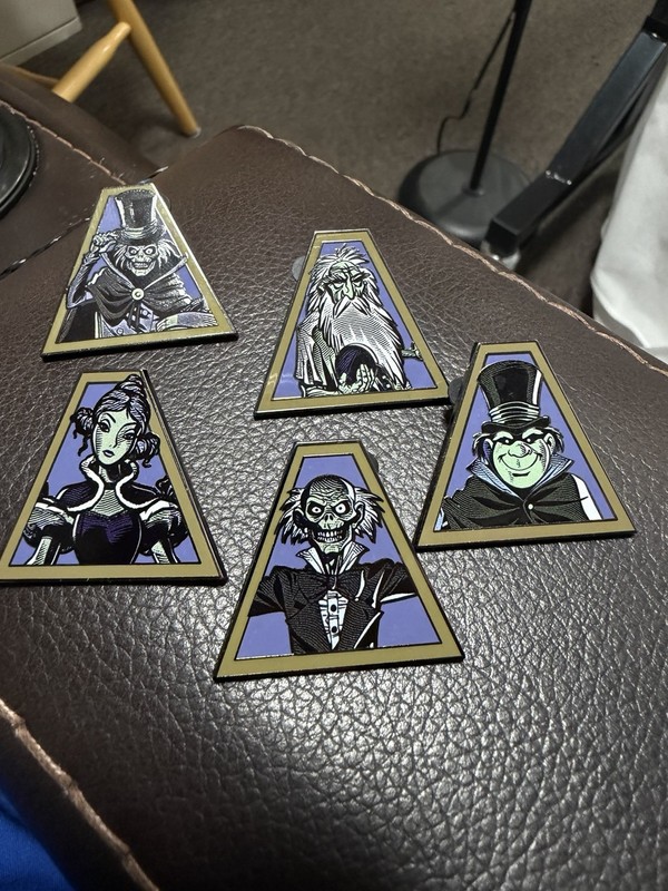 Disney Haunted Mansion Mystery Pin Lot Of 5 Pins With Box