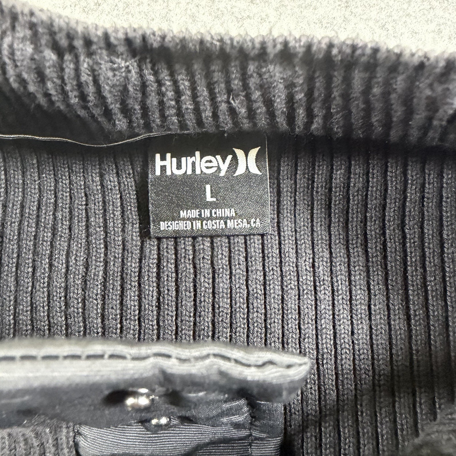Hurley 1/4 Snap Pullover Sweater Mens L Black Ribbed Knit Long Sleeve Skate thumbnail 4