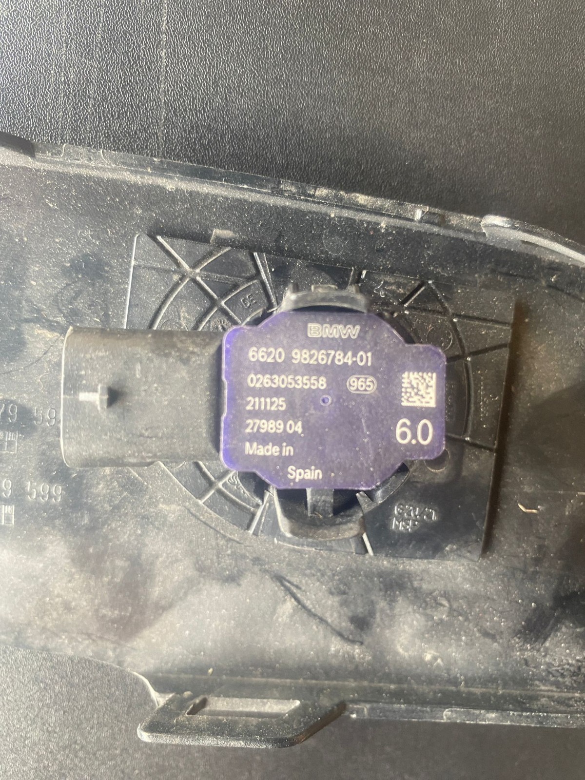 Picture 1 of 6