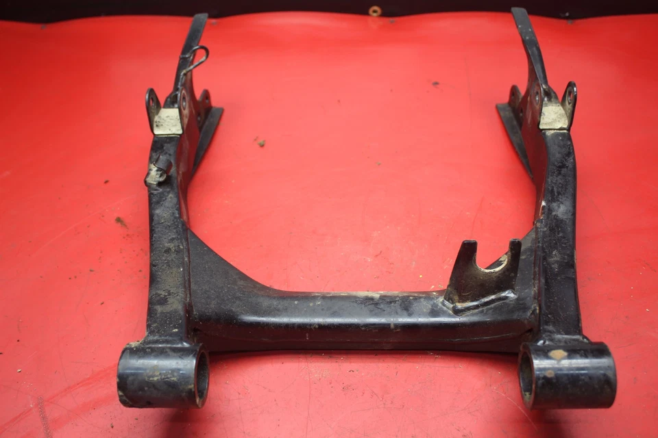 Suzuki Vinson 500 2003 basculante trasero suspensión trasera brazo oscilante 61100-03G00 Foto 3 de 4