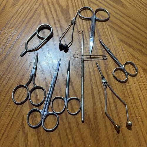 FLY TYING TOOLS BOBBINS WHIP FINISHER HACKLE PLIERS SCISSORS CURVED ESTATE LOT A