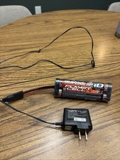 Traxxas Power Cell 8.4V NiMH 3000mAh RC Battery ID Connector 2926X W/charger