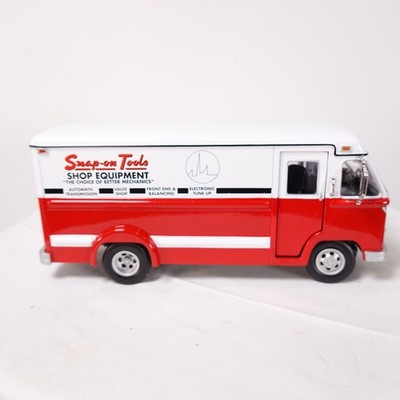 Snap On New 1961 Divco Step Van Bank 1:34 Scale