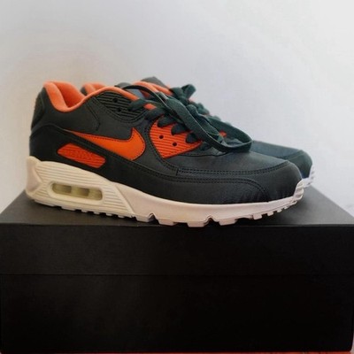 Nike Air Max 90; Unknwn Miami 305. Very limited edition airmax women's.