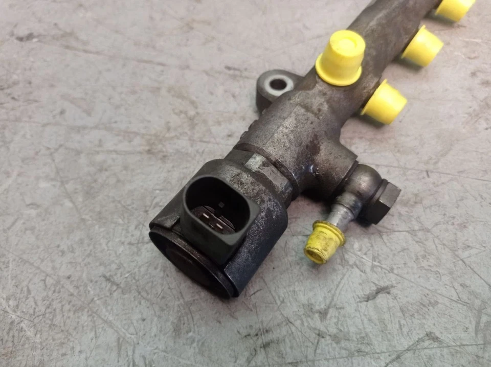 Mercedes Sprinter 3,5 Portes Boîte B906 316 CDI Tuyau de Distribution Carburant - Image 4 of 4