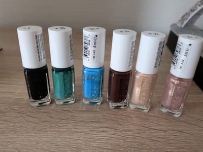 Essie Nagellack 5ml Verschiedene Farben