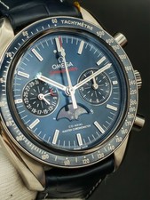 Omega Speedmaster Professional Moonwatch MoonphaseRef. 304.33.44.52.03.001