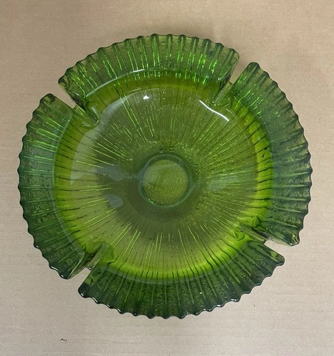 Vintage Blenko Green Sunburst Glass Ashtray 9”