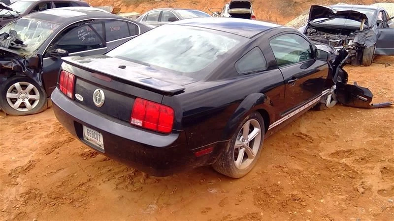 Rear Drive Shaft 4.0L Automatic Fits 05-10 Ford  Mustang OEM - Image 3 of 4