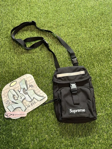Sac pour appareil photo Supreme noir FW24 boîte réfléchissante logo hype sidebag neuf avec étiquette