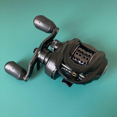 Roxani BF8 Abu Garcia Spinning Reel Used Saltwater Freshwater Fishing