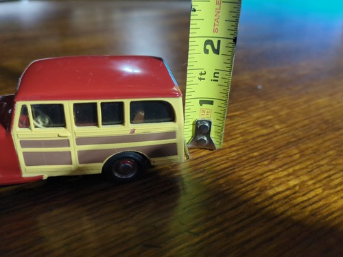 Raro modello USA US-7 1949 Willys Overland Jeep Station Wagon MODELLO IN METALLO - Foto 13 di 13