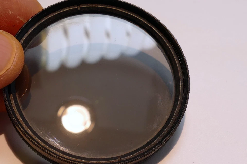 Quantaray 49mm Lens Filter Polarizer C-PL Circular made in Japan - Image 3 of 4