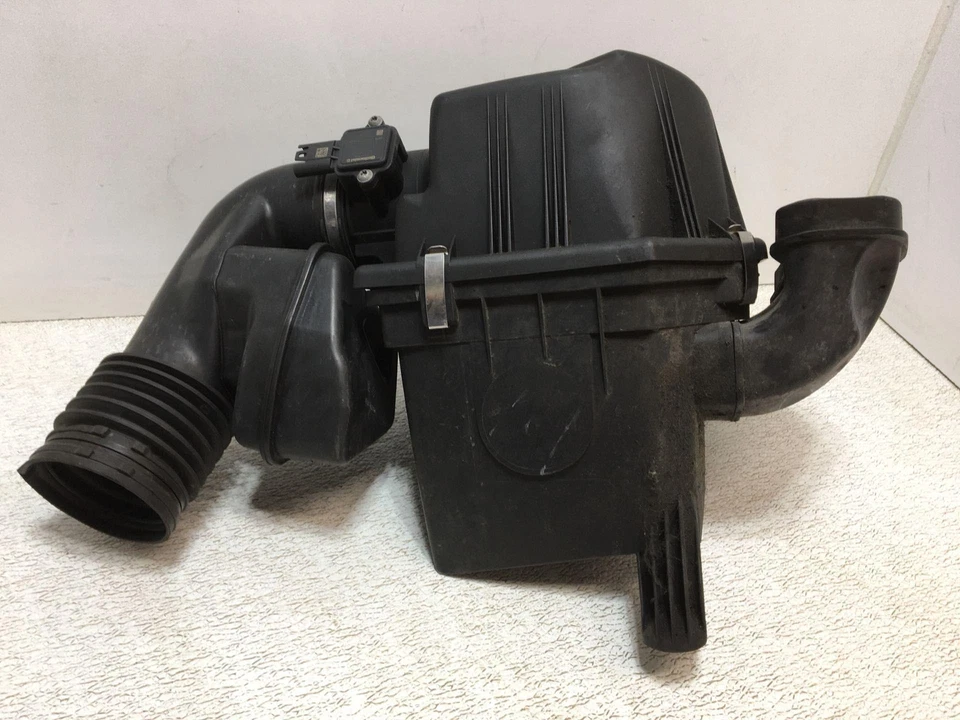 Purificador de aire BMW X3 10 Foto 2 de 2