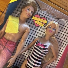 NIB 2010 She Said Yes Barbie Together Again Ken Doll T7431 Beach Swim Suit New