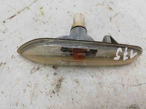 BMW 5 E60 Kotflügelblinker vorne rechts E130644 2.50 Diesel 2005 31756976