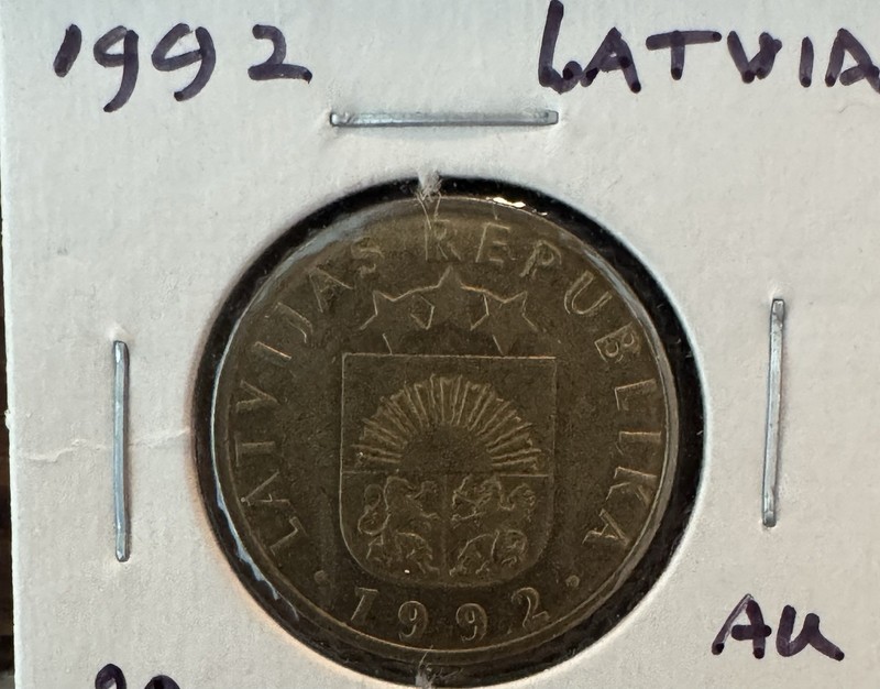 1992 Latvia Latvian 10 Santimu Arms Coin