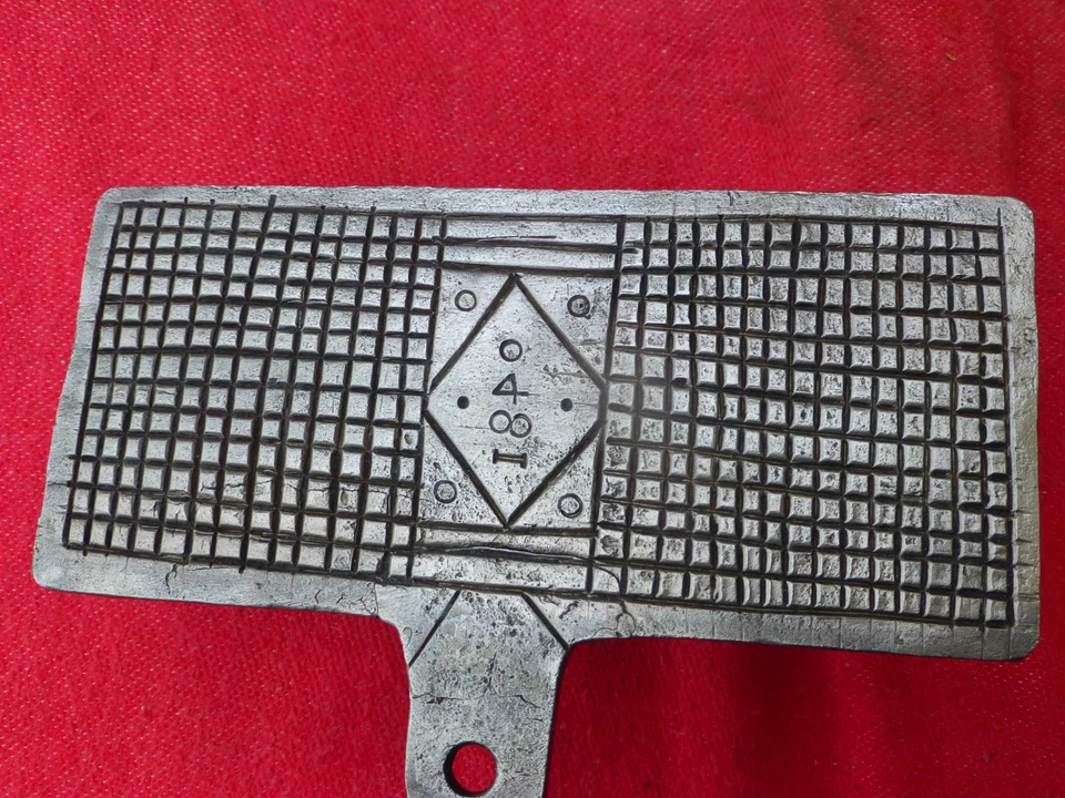 ANCIEN GAUFRIER EN FER FORGE 19ème (59) - Photo 2/4