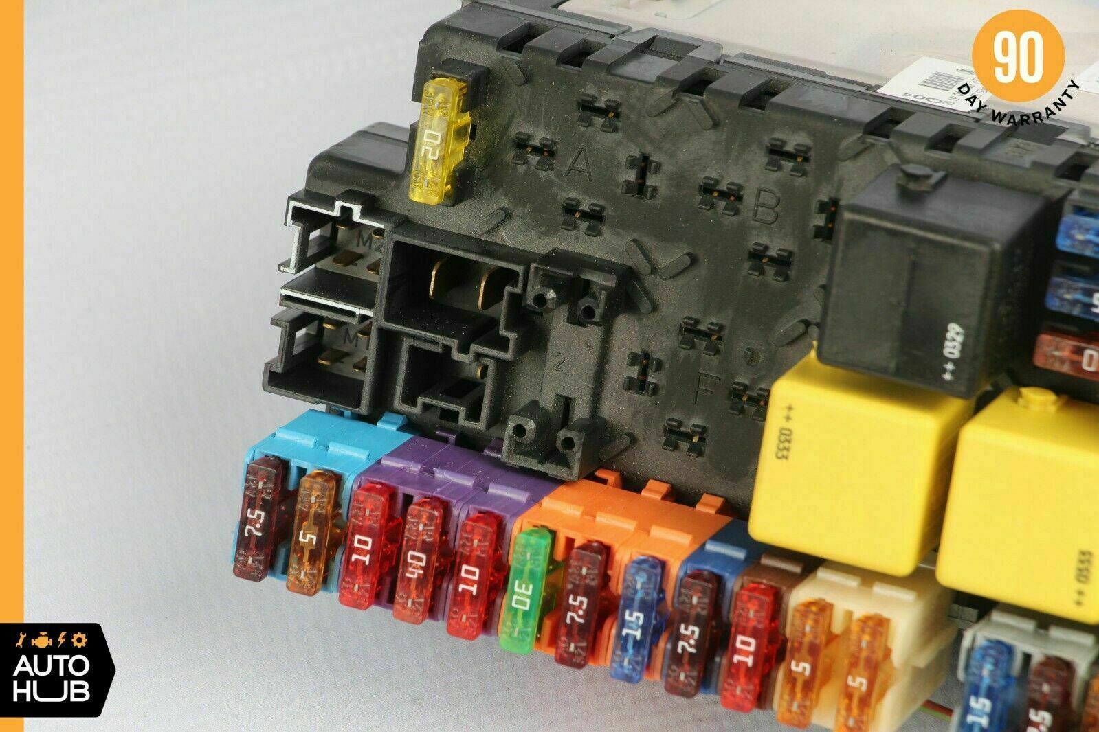 03-12 Mercedes R230 SL550 SL500 SLR Front Left SAM Fuse Box Control Module OEM