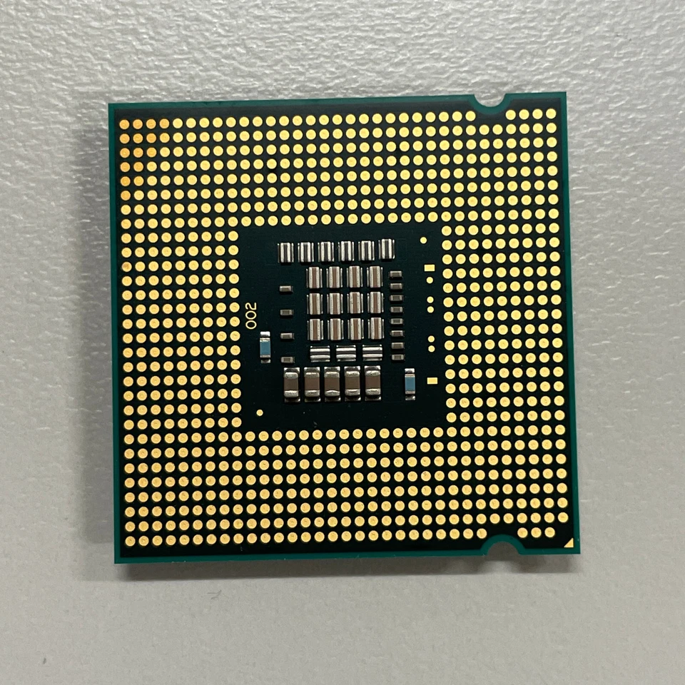 Intel Core 2 Duo E8400 CPU 3.0 GHz 6MB Cache 1333 MHz FSB LGA775 Processor SLB9J - Image 3 of 3