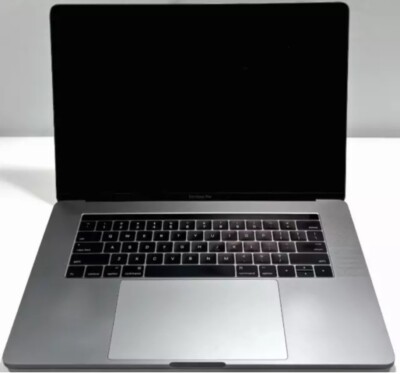 MacBookPro 15インチ 2017 16GB/512GB Ventura OSX VENTURA 2017 MACBOOK PRO 15 - 2.8GHz i7 - 16GB RAM - 512GB SSD