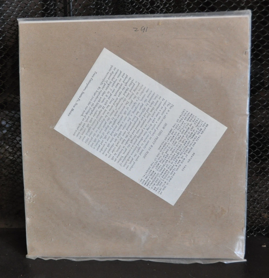 BEATIEN YAZZ (1925-) SERIGRAFÍA ORIGINAL - NIÑA NAVAJO SOSTENIENDO CORDERO - TEWA Foto 3 de 4